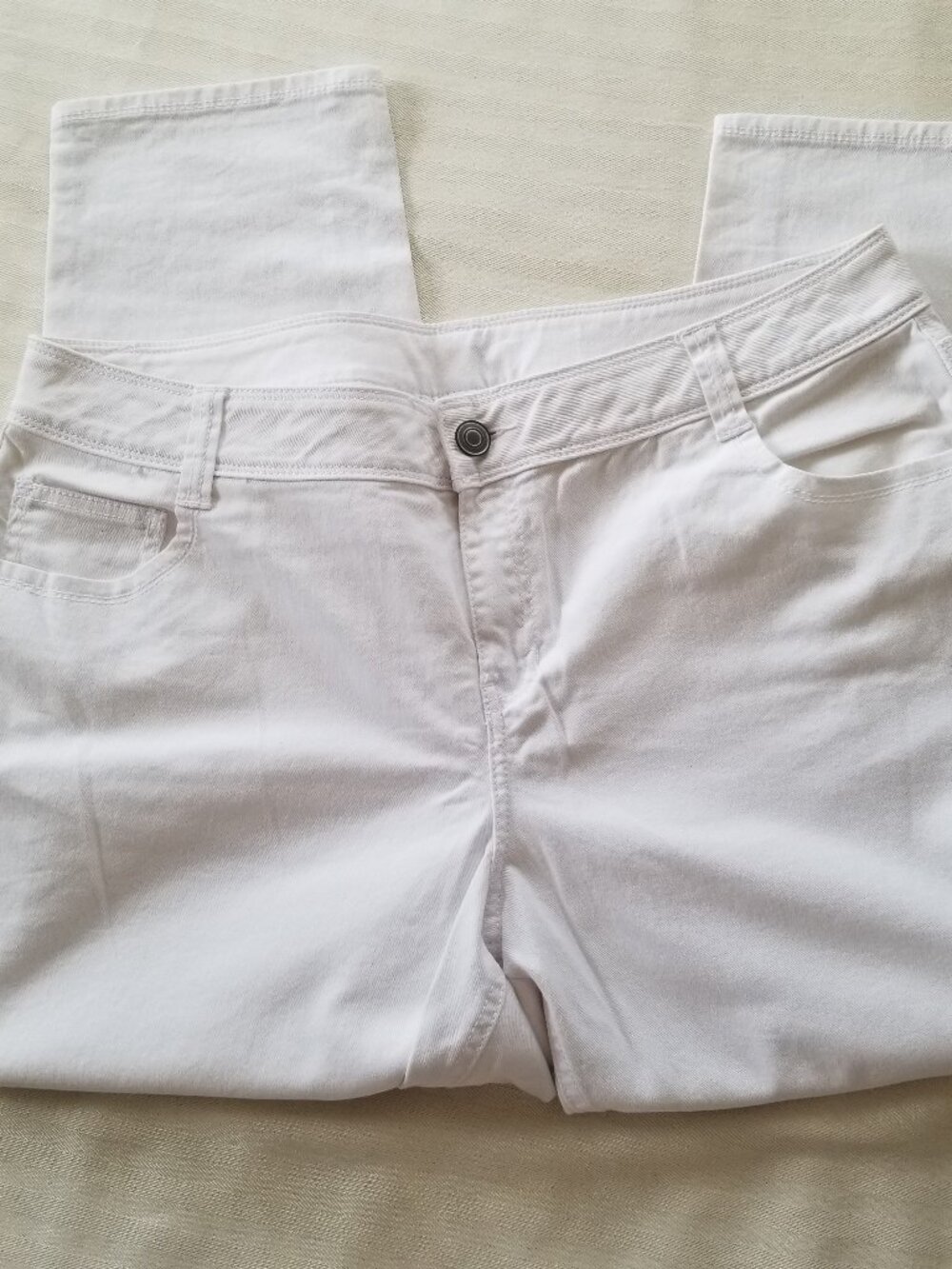 White Denim Capris by Lane Bryant 22